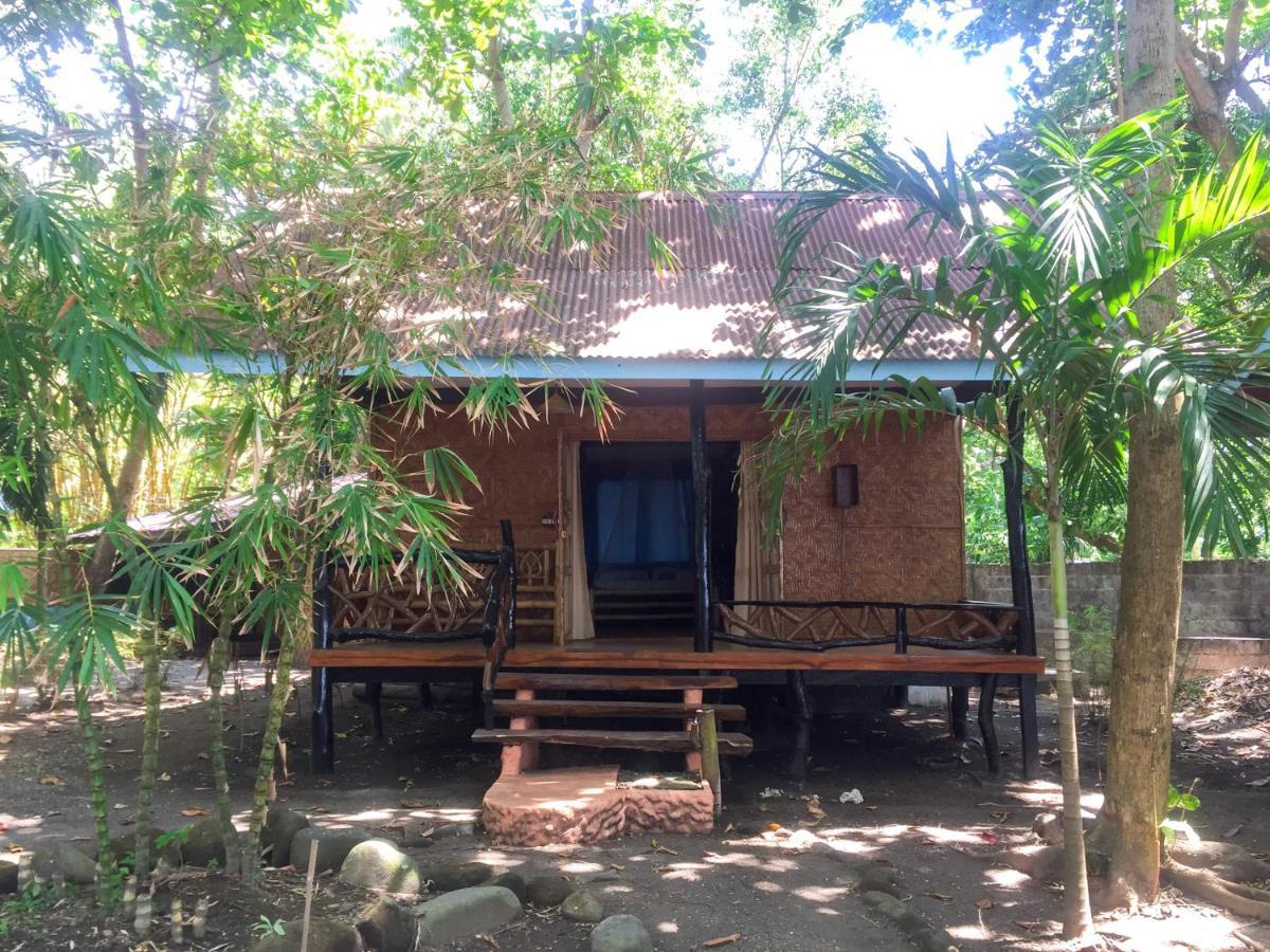 Beach House Resort And Dive Center Mambajao Exteriér fotografie