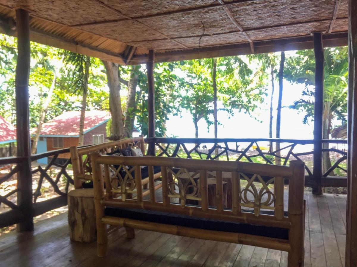 Beach House Resort And Dive Center Mambajao Exteriér fotografie