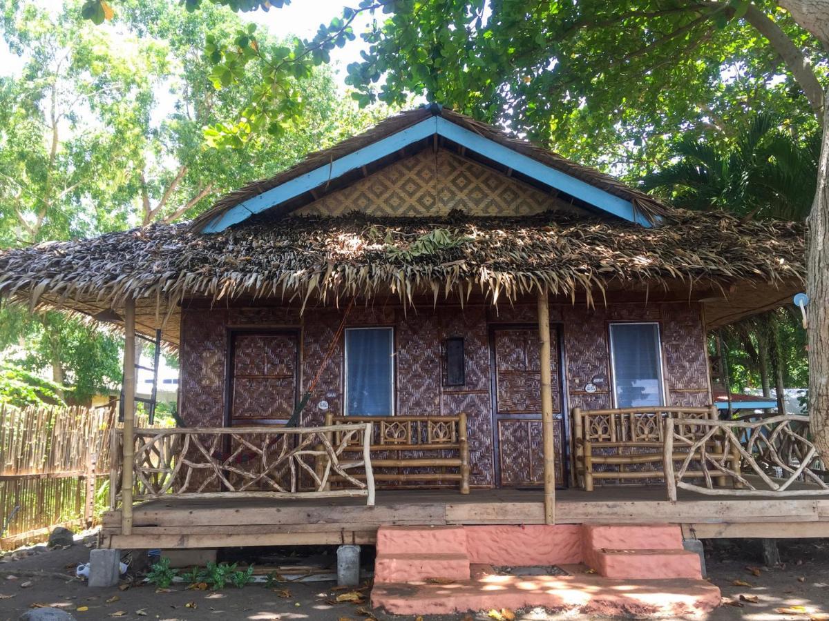 Beach House Resort And Dive Center Mambajao Exteriér fotografie